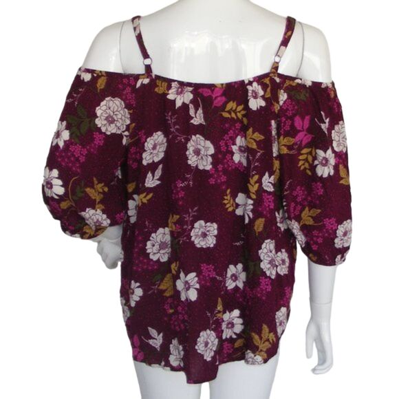 TORRID Camisole Top, 2/2X, Floral on Berry, Spag straps, Cold shoulder, 3/4 slvs - Picture 4 of 11